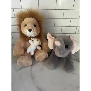Sight & Sound Theaters Aurora World Lion & Lamb Elephant 10" Stuffed Animal